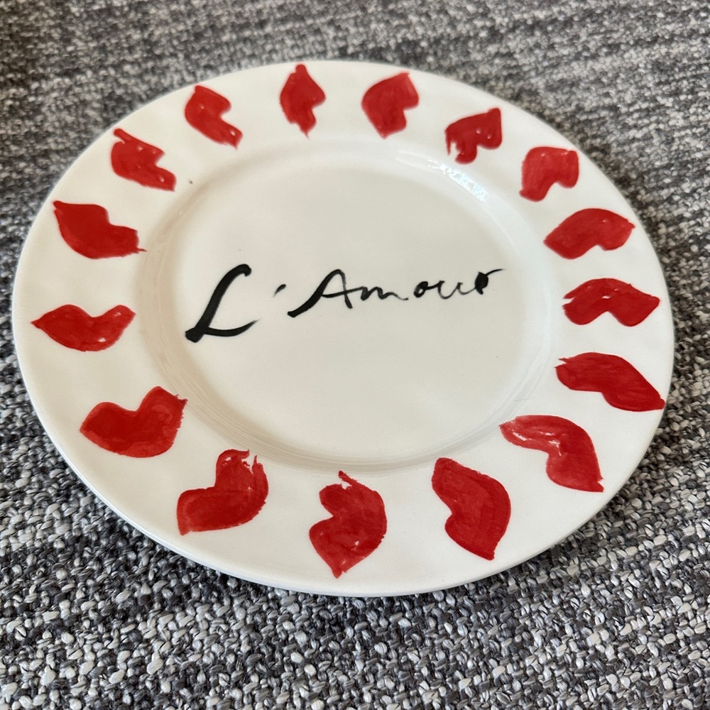 A Hotel Magique Anthropology 8.5" Plate - L'Amour